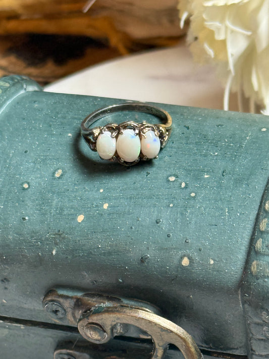 Vintage Genuine Opal Ring