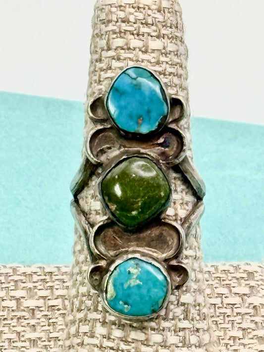 Vintage Navajo Sterling Silver 3-Stone Turquoise Statement Ring