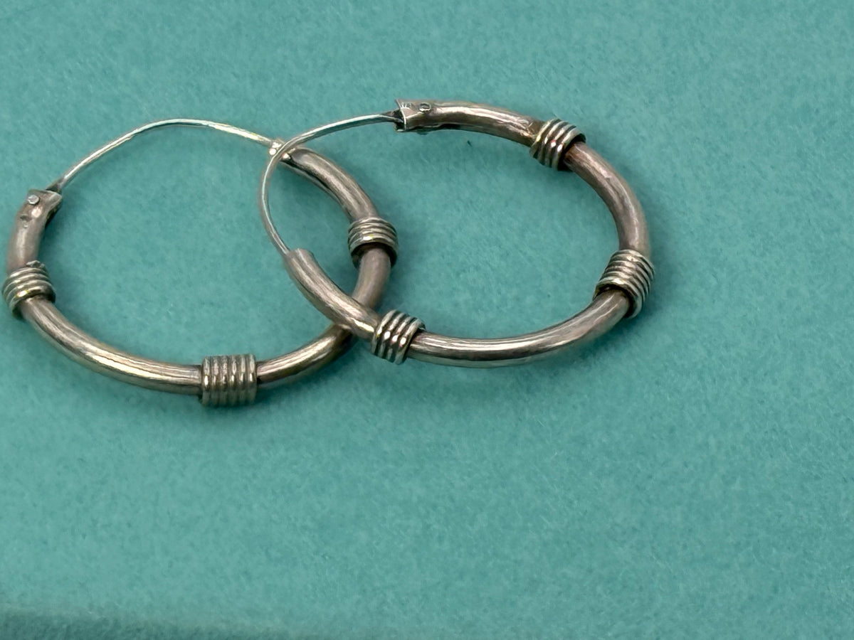 Vintage 925 Sterling Silver Bali Hoop Earrings – Wire Wrap Coil Detail, 1"