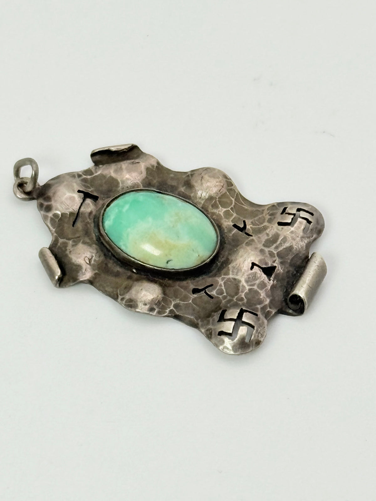 Pendant