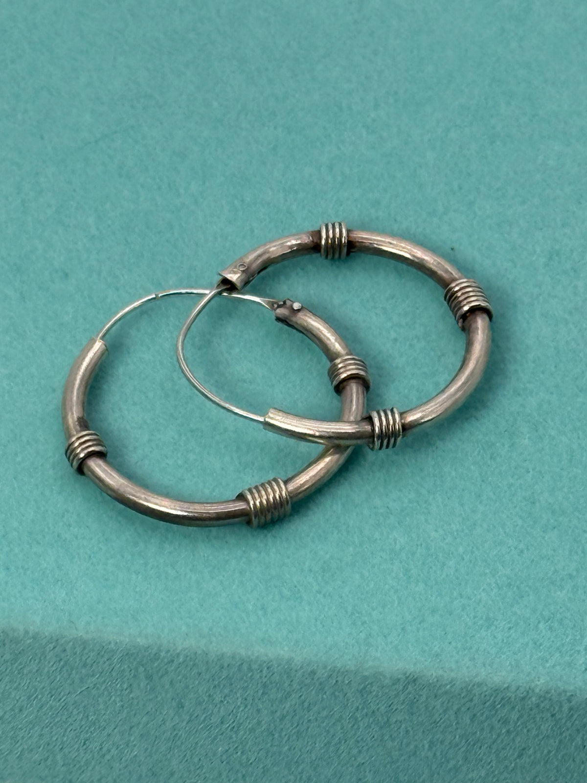 Vintage 925 Sterling Silver Bali Hoop Earrings – Wire Wrap Coil Detail, 1"