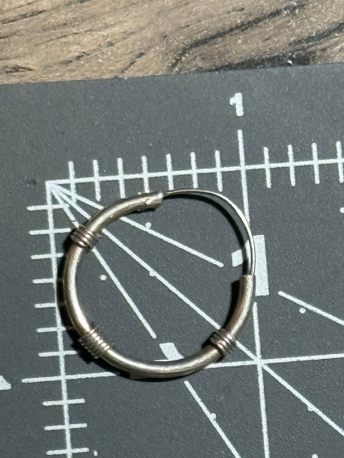 Vintage 925 Sterling Silver Bali Hoop Earrings – Wire Wrap Coil Detail, 1"
