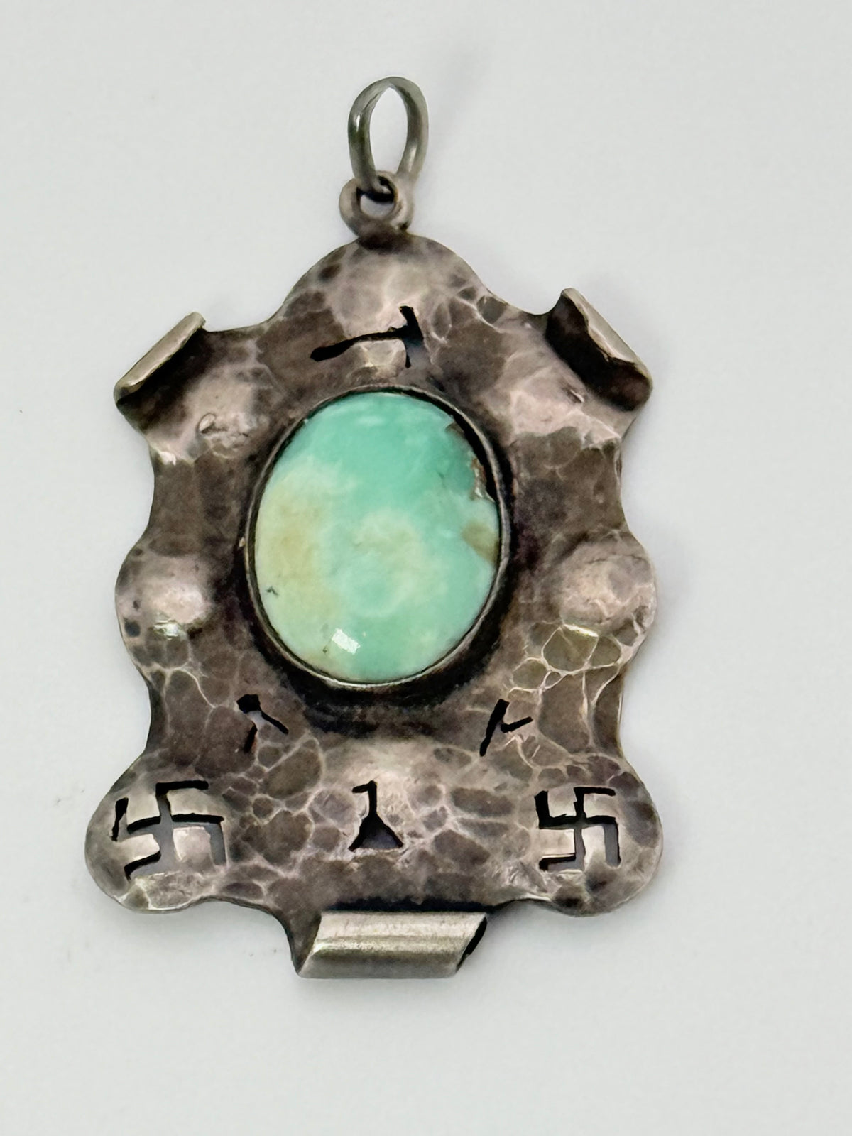 Pendant