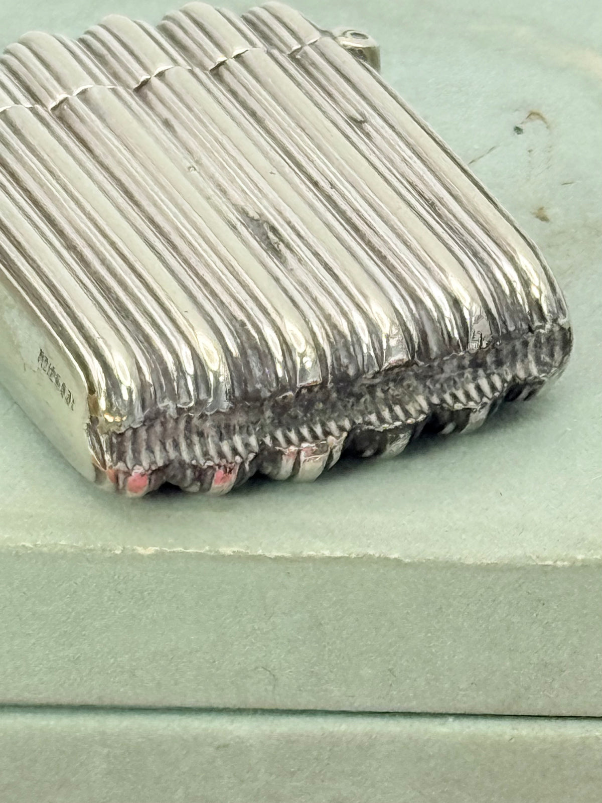 Antique Victorian Fluted Pocket Match Safe Vesta Case - Nickel Silver