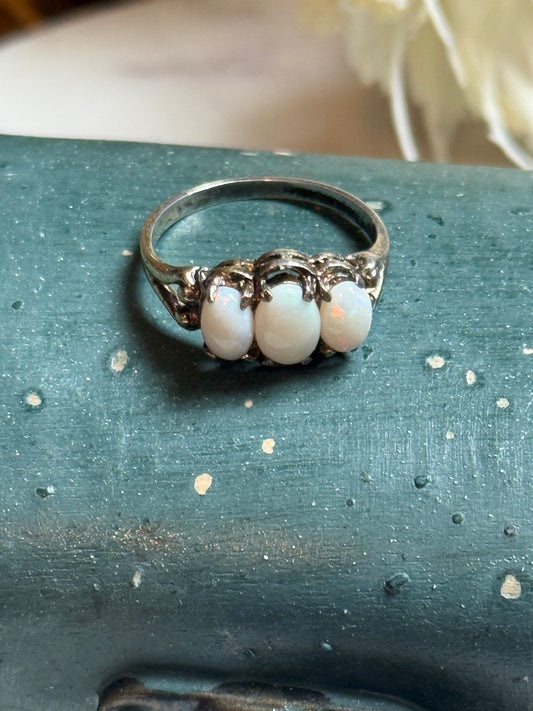 Vintage Genuine Opal Ring